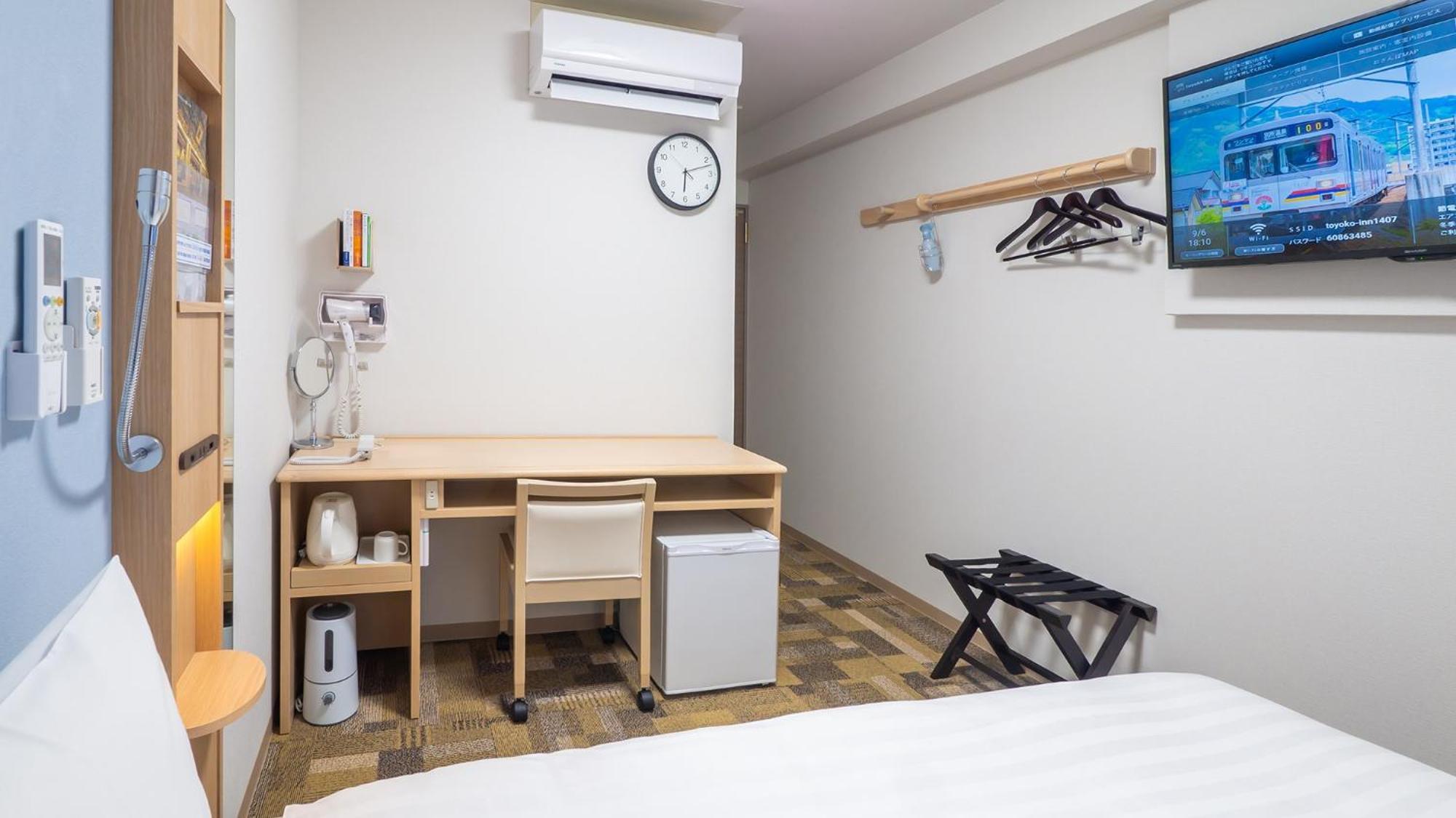 Toyoko Inn Higashi-Osaka חדר תמונה