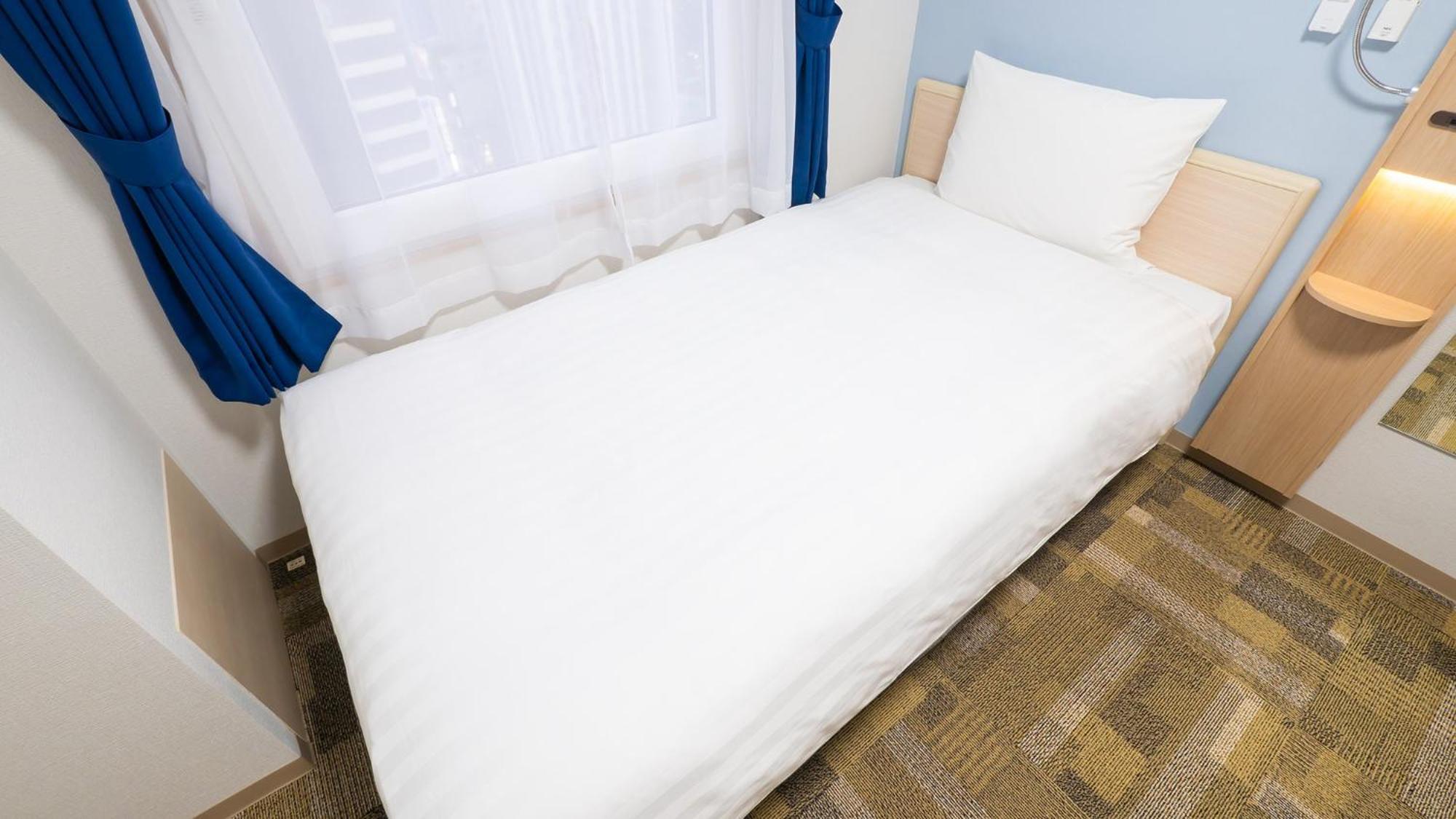 Toyoko Inn Higashi-Osaka חדר תמונה